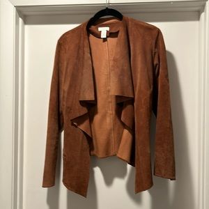 Brown Suede shirt jacket. Like new. Fits med sz 8-10. Front slightly longer